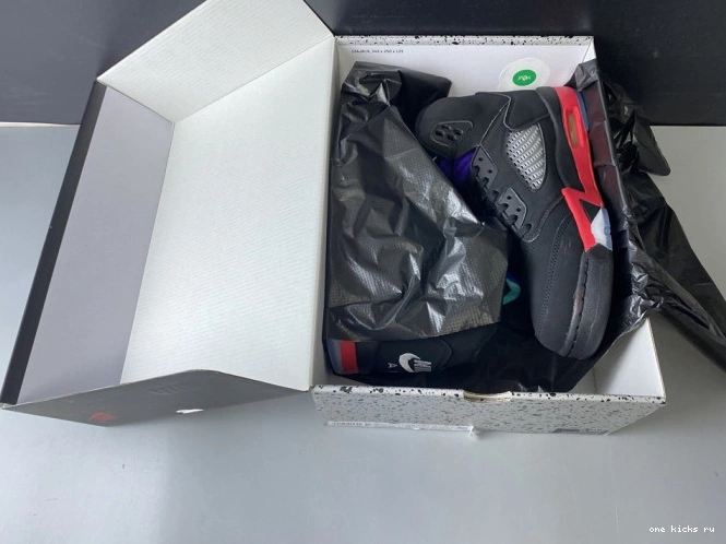 Chep Onekick CZ1786-001 3 5 Jordan Top Air 0609